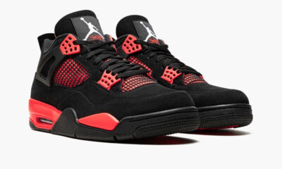 Air Jordan 4  Retro Red Thunder