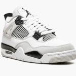 Air Jordan 4 Military Black - Image 5