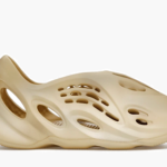 Adidas Yeezy Foam RNNR Sand