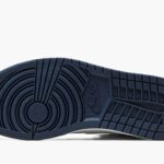 Air Jordan 1 High OG Midnight Navy - Image 5