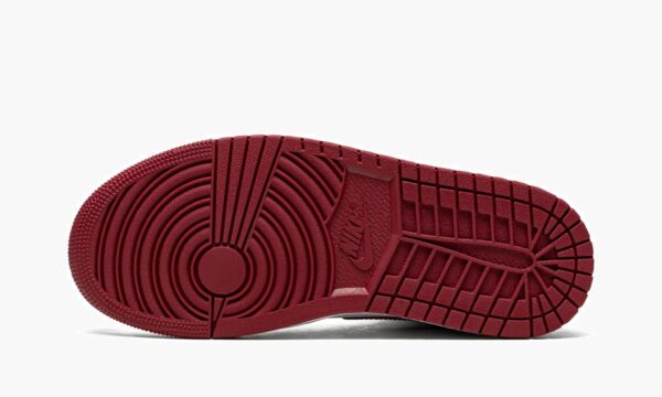 Air Jordan 1 Mid Reverse Chicago - Sneakers Outlet Co