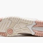 New balance 550  White Pink - Sneakers Outlet Co