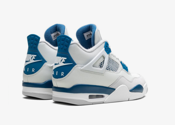 Jordan Air Jordan 4 OG Military Blue Sneakees Footwear