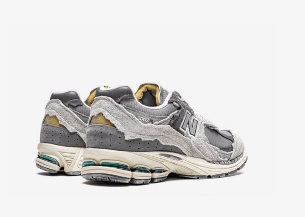 New Balance 2002R Protection Pack - Grey_Sneakers adidas shoes basketball shoes running shoes nike airmax yeezy jordan puma new balance