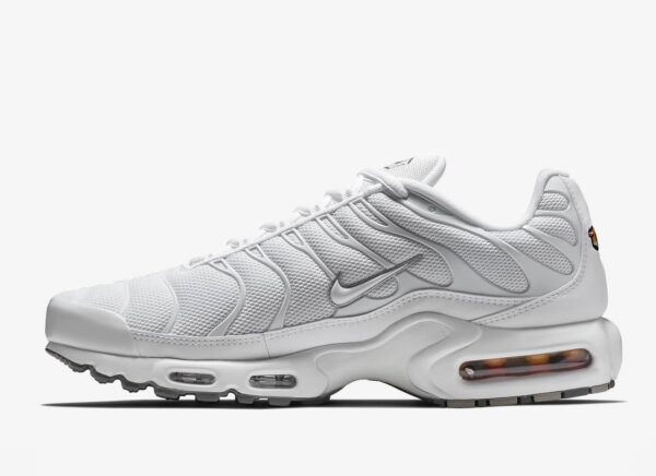 Nike_Air_Max_Plus Tripple white