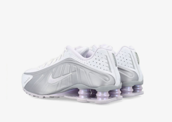 Nike Shox R4 WhiteMetallic Platinum sneakers adidas shoes basketball shoes running shoes nike airmax yeezy jordan puma new balance