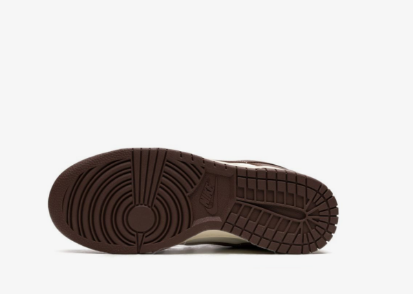 Nike Dunk Low Cacao Wow Sneakers