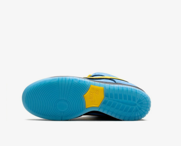 Nike_x_Powerpuff_Girls_SB_Dunk_Bubbles_Sneaker